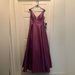 Elegant Deep Plum Satin V-Neck Prom Dress